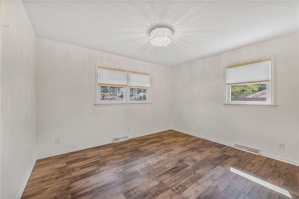 38 Hillcrest Drive — photo 17