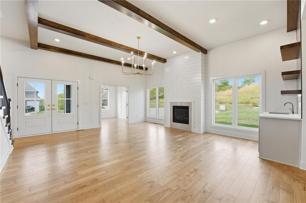9785 Ambrosia Lane — photo 4