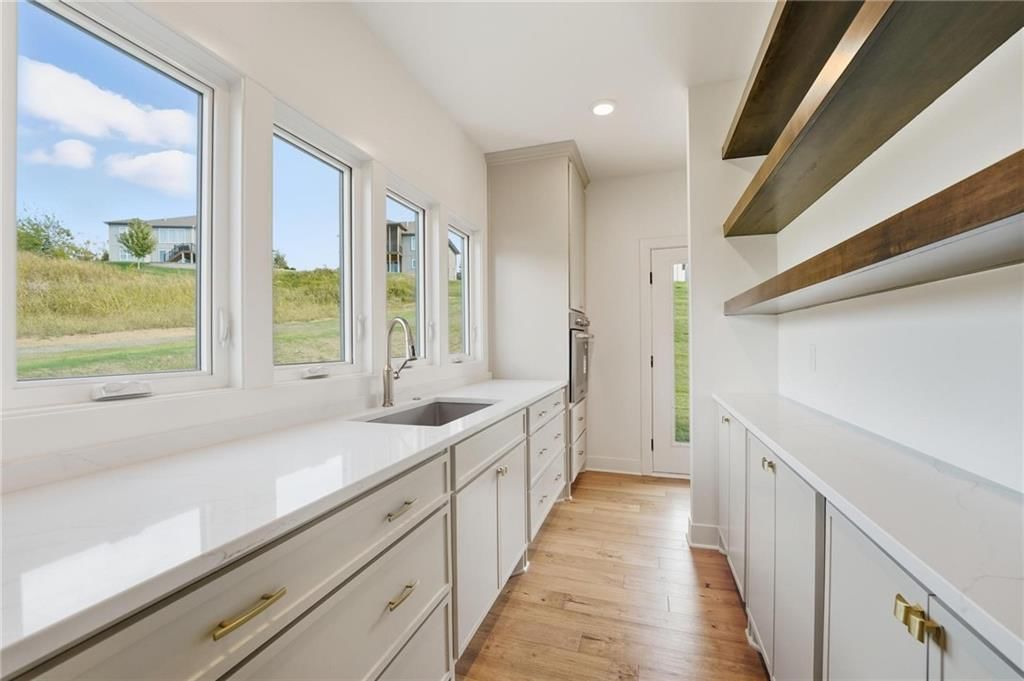 9785 Ambrosia Lane — photo 11