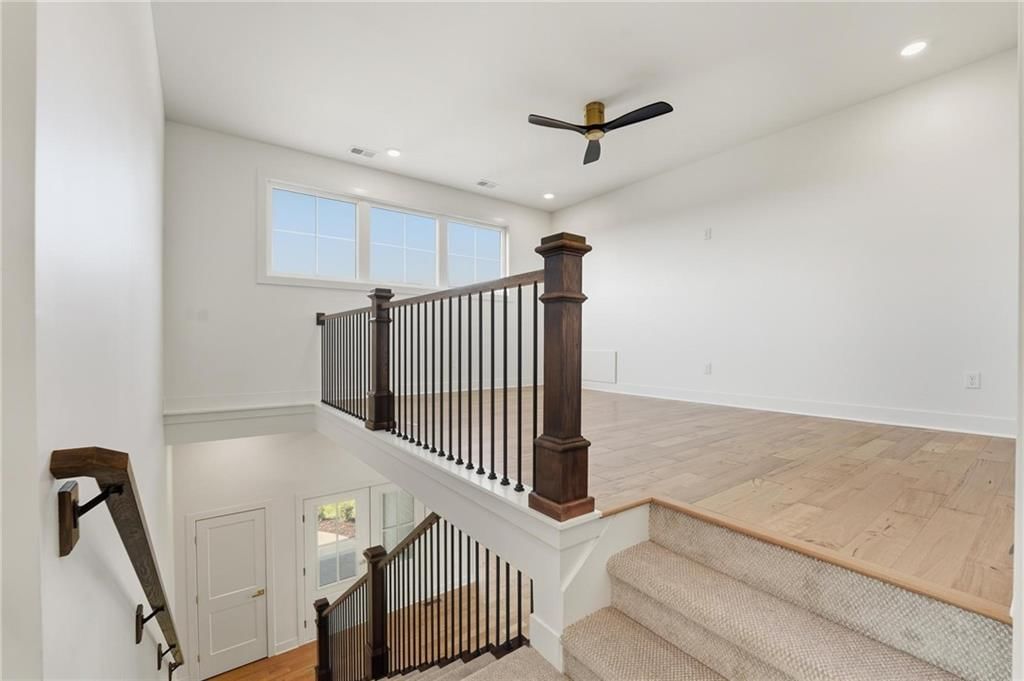 9785 Ambrosia Lane — photo 20