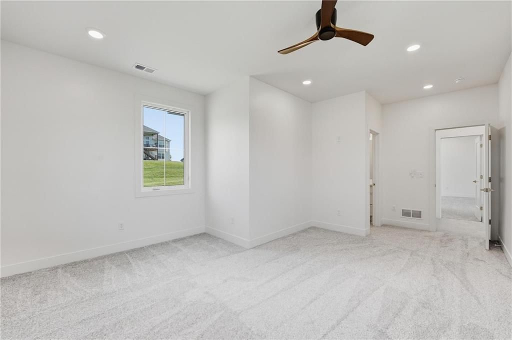9785 Ambrosia Lane — photo 27