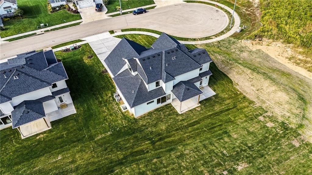 9785 Ambrosia Lane — photo 33