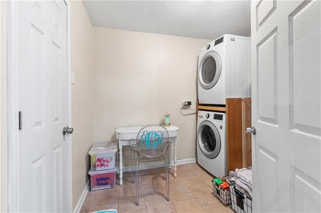 7111 W 72nd Terrace — photo 30