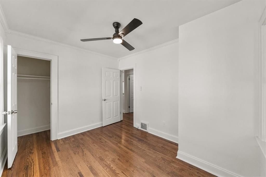 328 Norton Avenue — photo 10
