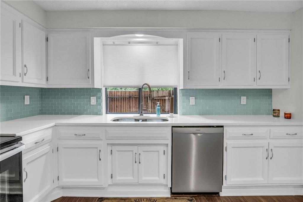 12786 W 110th Terrace — photo 9