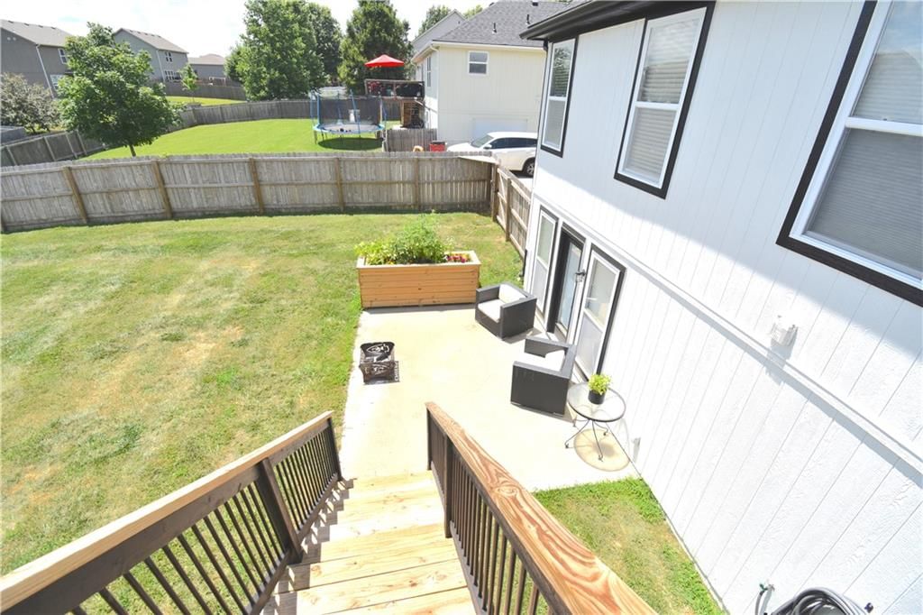 Photo 10 of 54 - 1207 SW 9TH Street