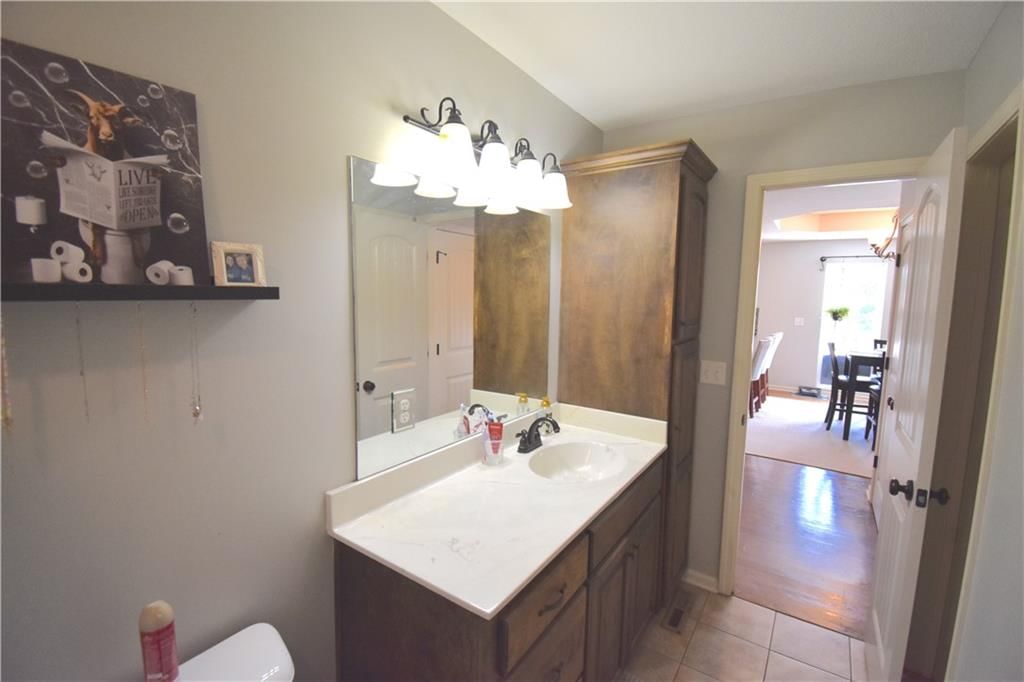 Photo 31 of 54 - 1207 SW 9TH Street