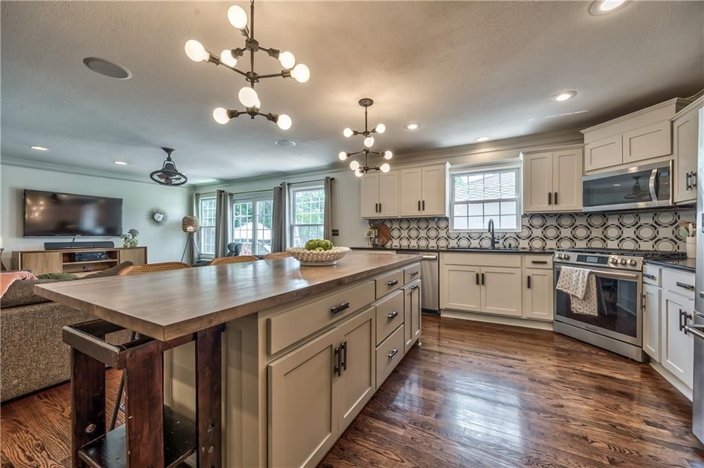 8020 Cherokee Lane — photo 18