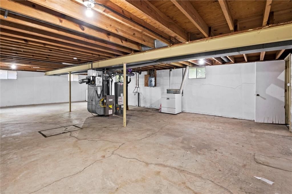 Photo 22 of 27 - 4740 Cedar Avenue