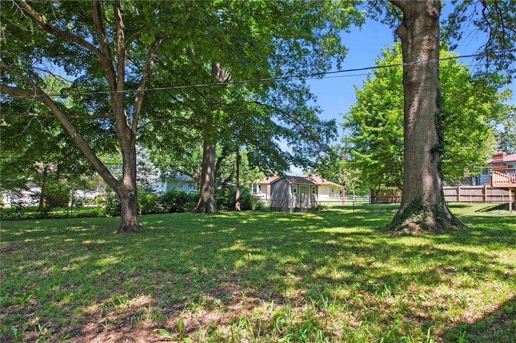 Photo 27 of 27 - 4740 Cedar Avenue