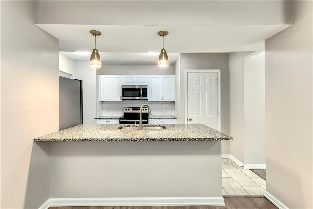 3744 AGNES Avenue — photo 11