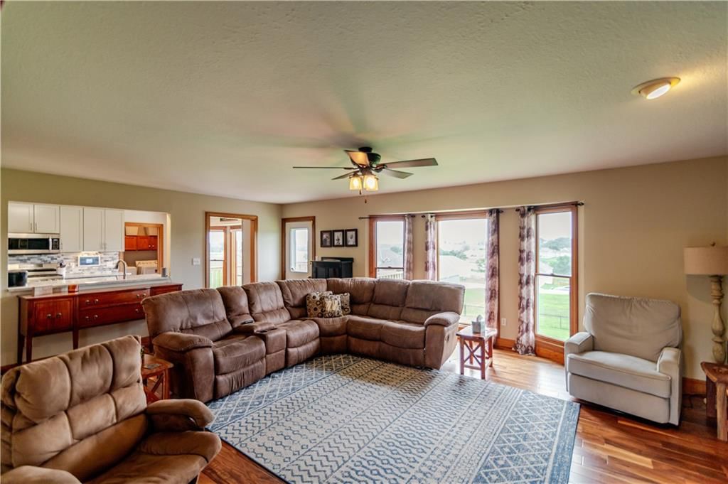 Photo 26 of 81 - 1502 Brookdale Drive