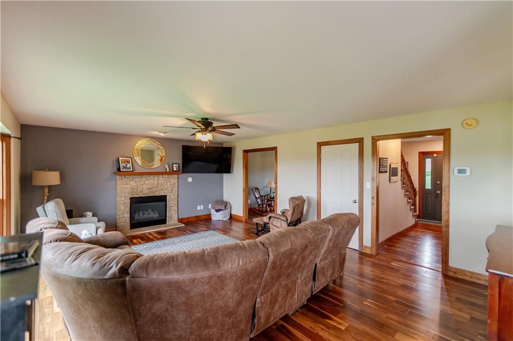 Photo 30 of 81 - 1502 Brookdale Drive