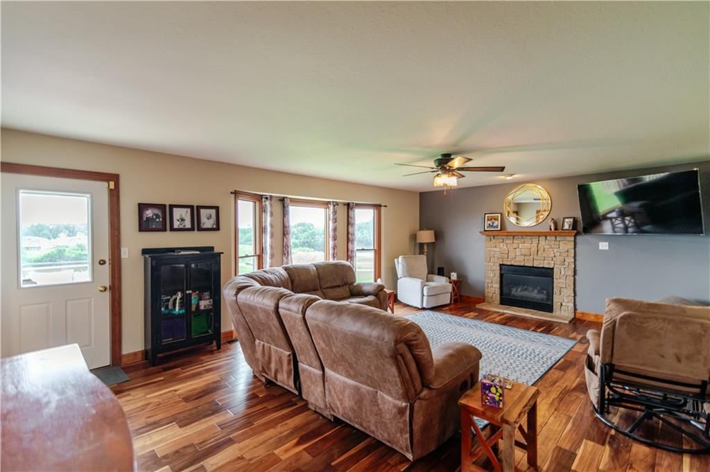 Photo 31 of 81 - 1502 Brookdale Drive