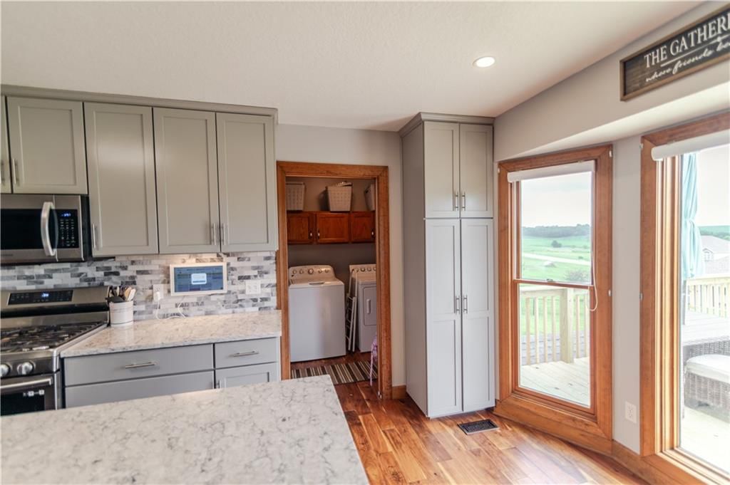 Photo 38 of 81 - 1502 Brookdale Drive