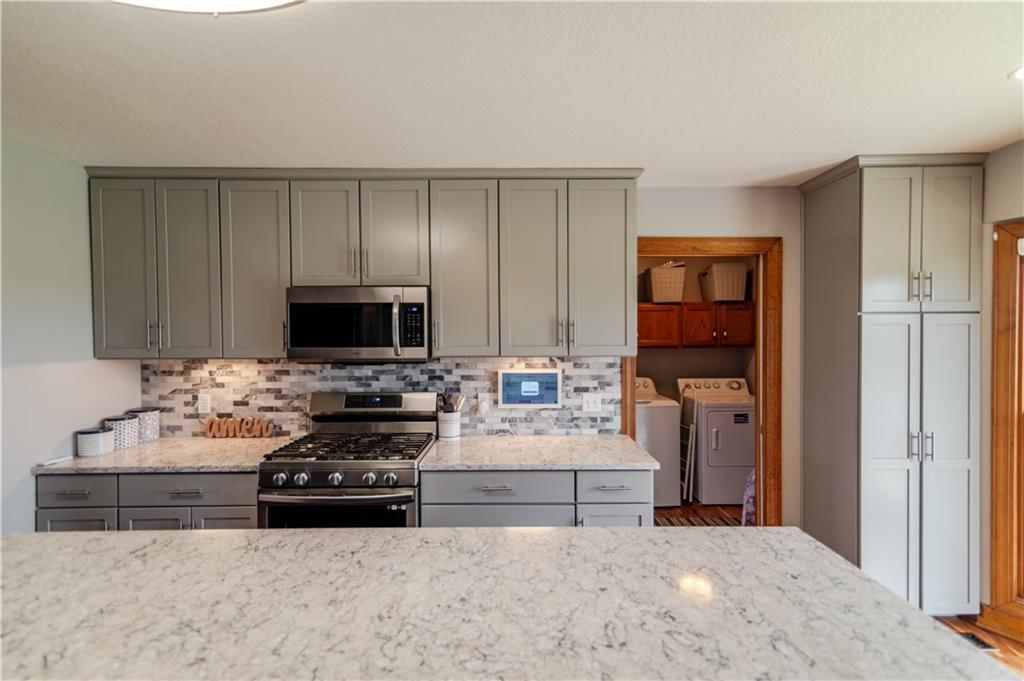 Photo 40 of 81 - 1502 Brookdale Drive