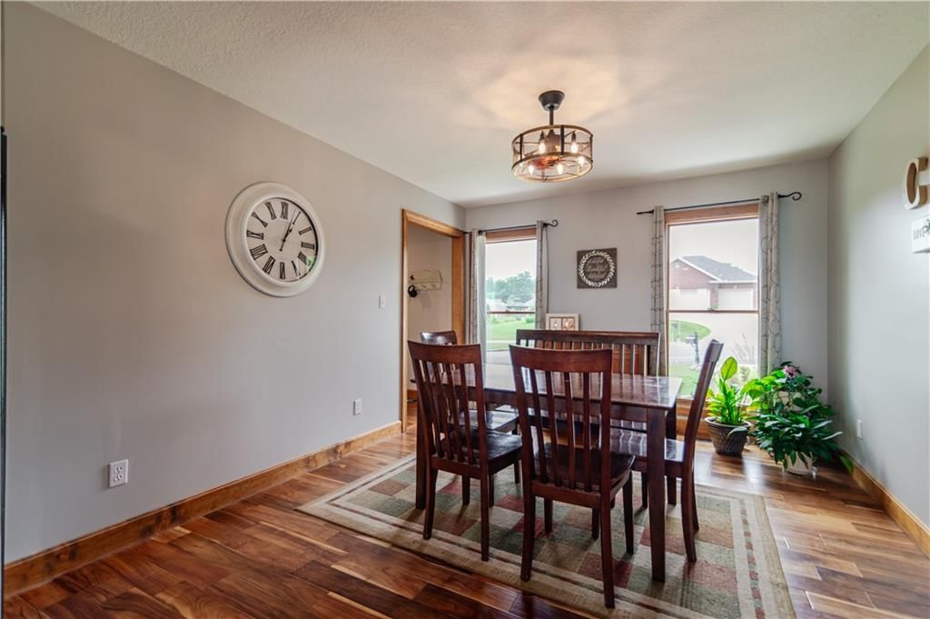 Photo 41 of 81 - 1502 Brookdale Drive