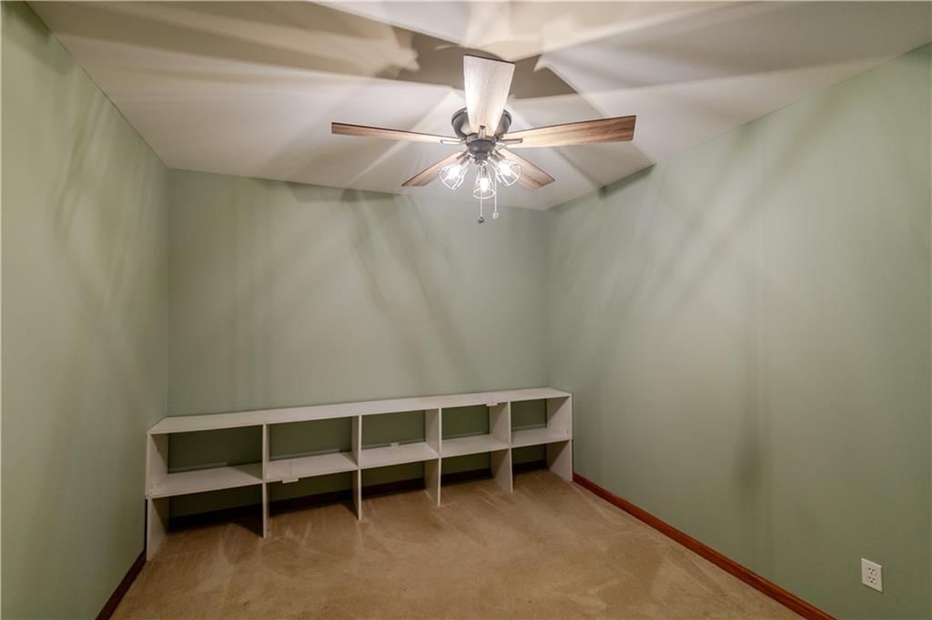 Photo 53 of 81 - 1502 Brookdale Drive