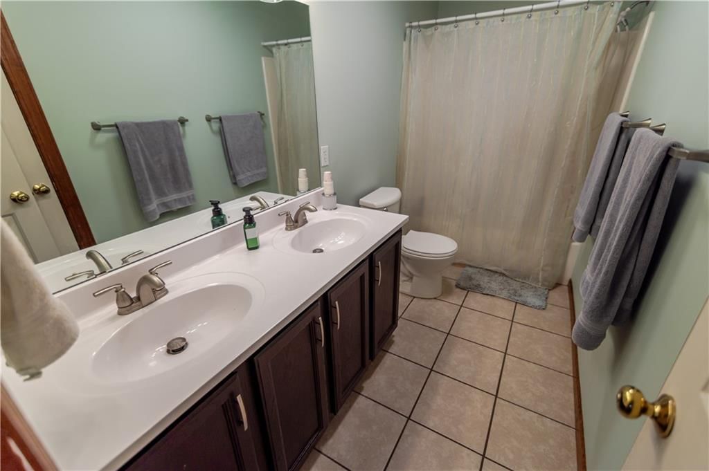 Photo 66 of 81 - 1502 Brookdale Drive