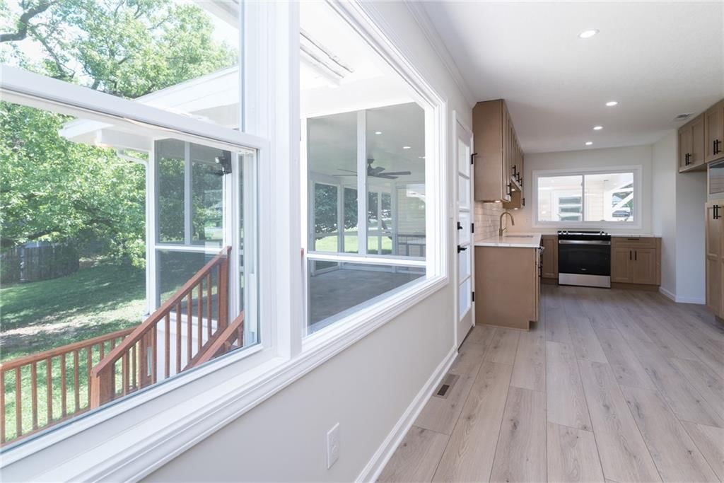 5750 W 51st Street — photo 12