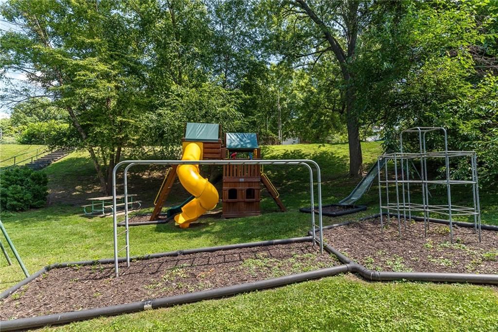 5750 W 51st Street — photo 41