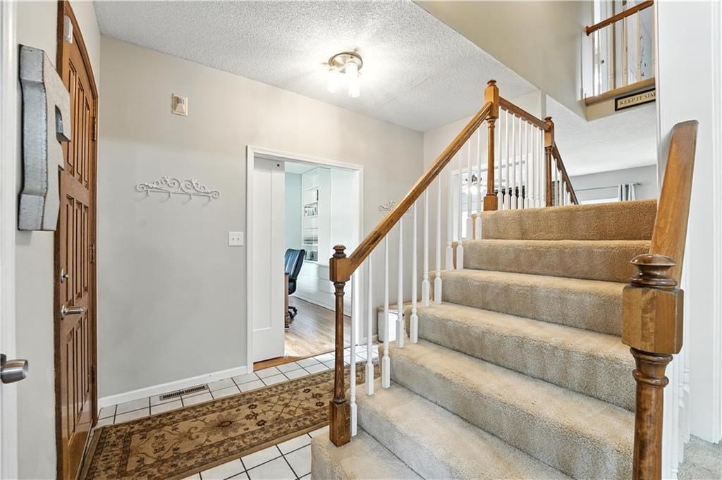 Photo 6 of 49 - 2503 WINDWOOD Drive
