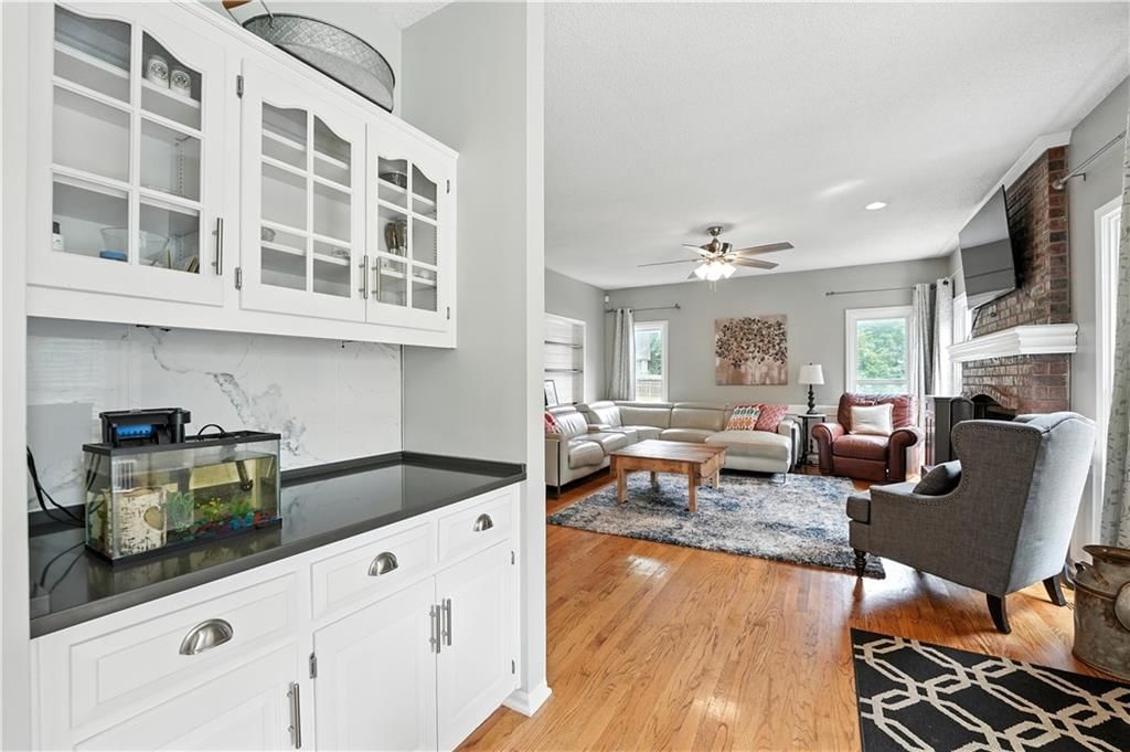 Photo 21 of 49 - 2503 WINDWOOD Drive