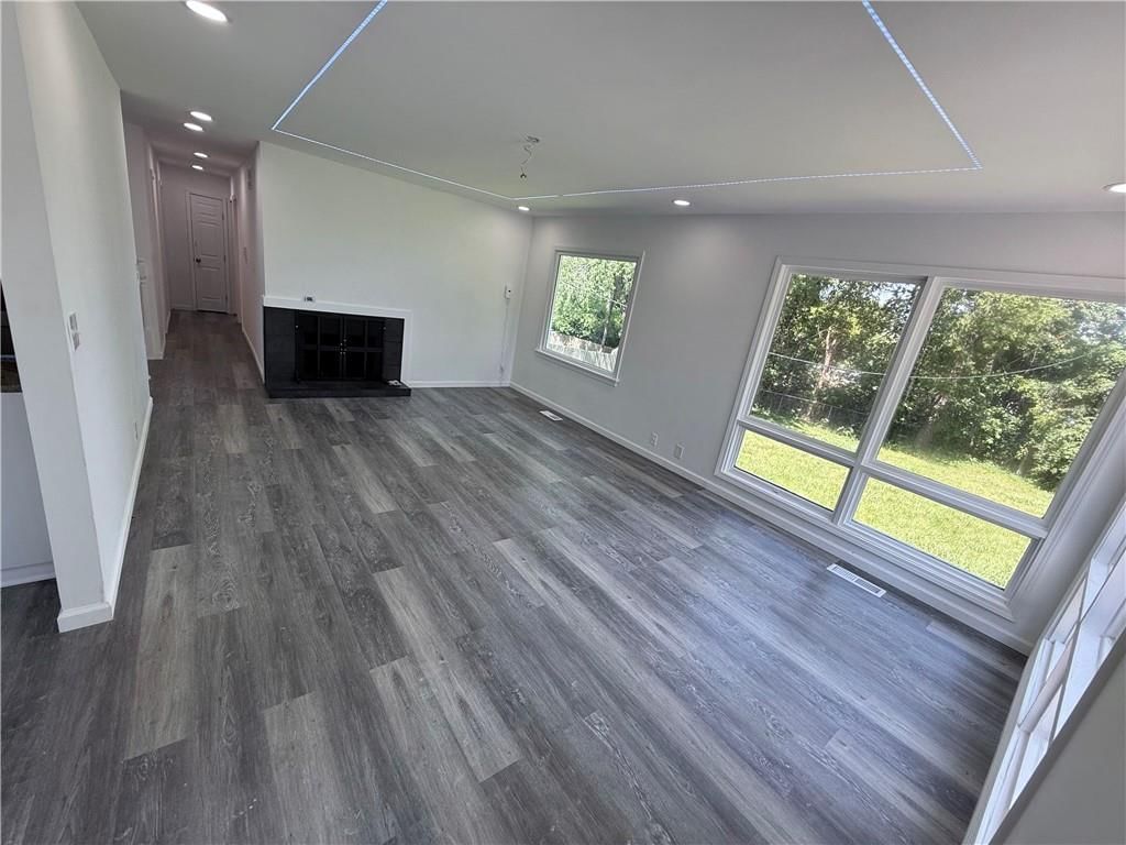 4639 N Holmes Street — photo 8