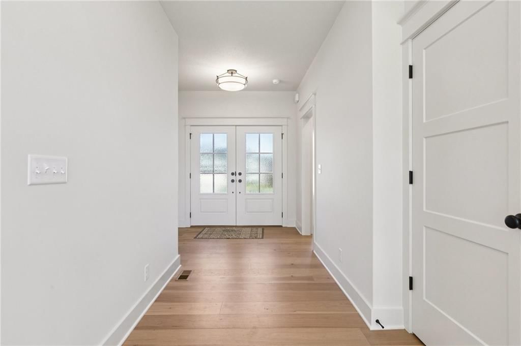 16354 Spring Valley Street — photo 4