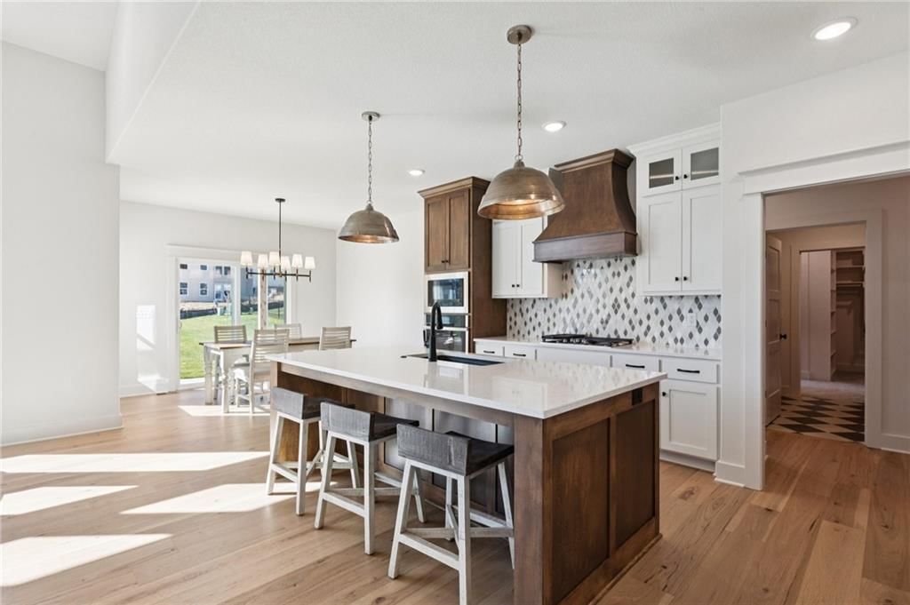 16354 Spring Valley Street — photo 11