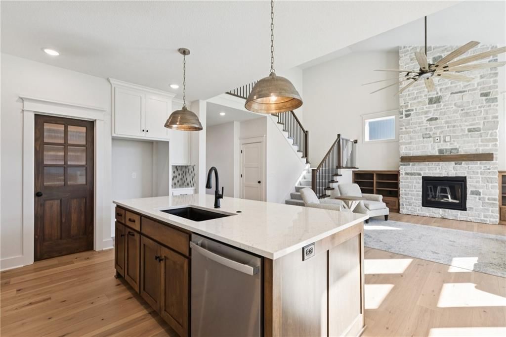 16354 Spring Valley Street — photo 15