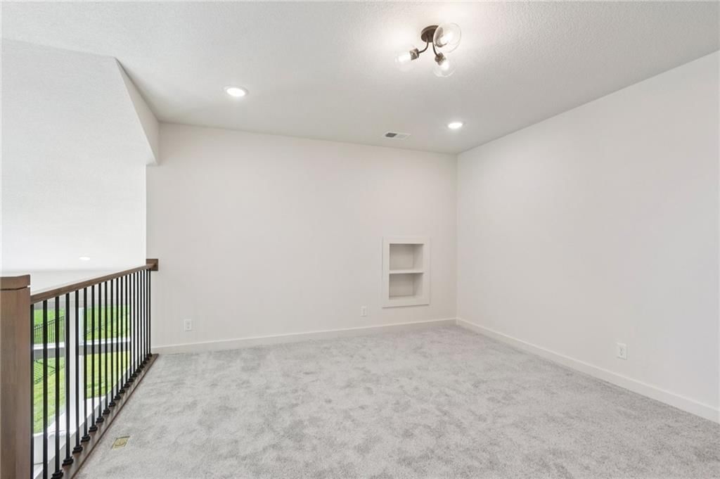 16354 Spring Valley Street — photo 29