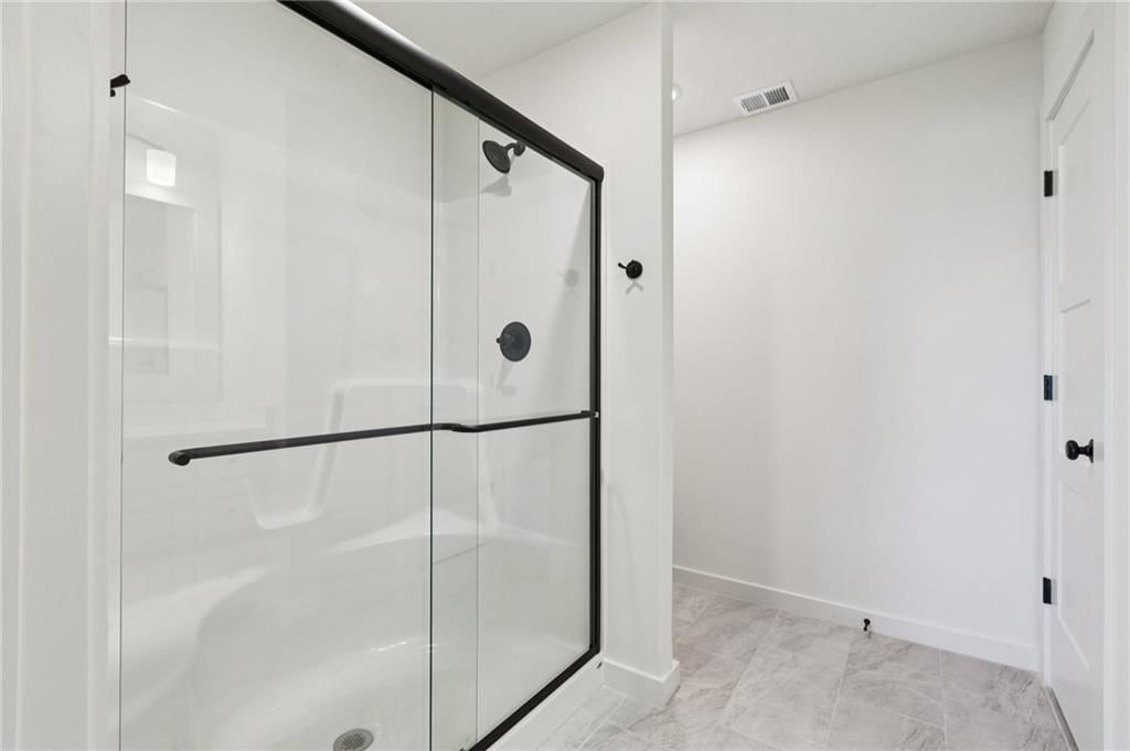 16354 Spring Valley Street — photo 39