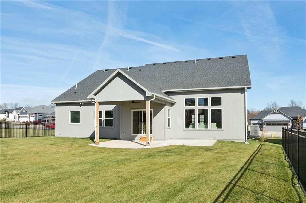 16354 Spring Valley Street — photo 47