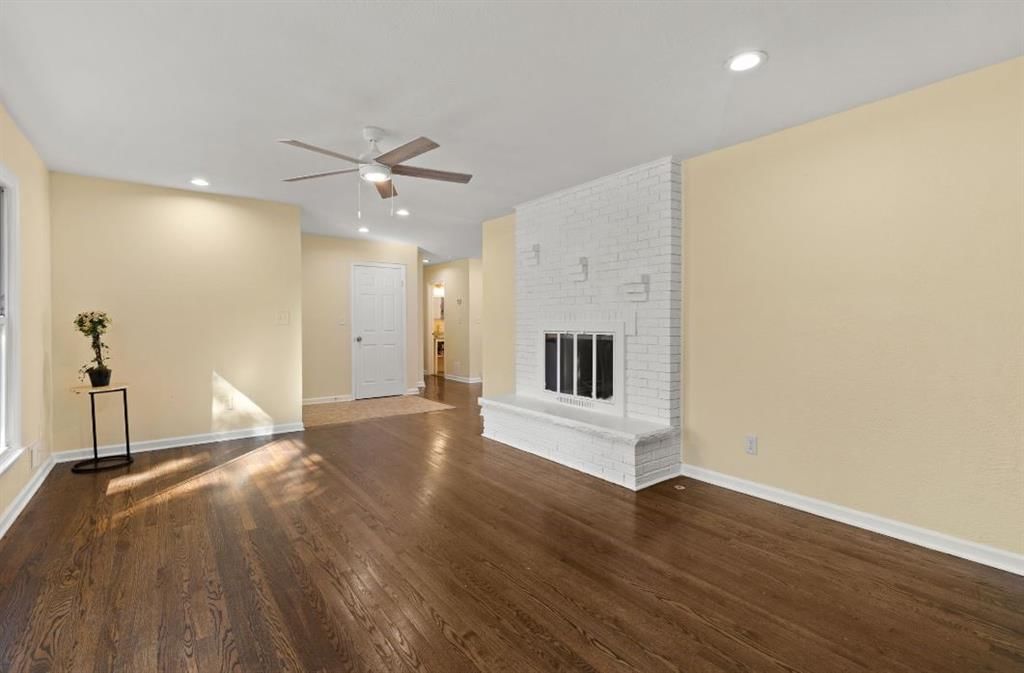 5805 Laurel Avenue — photo 6