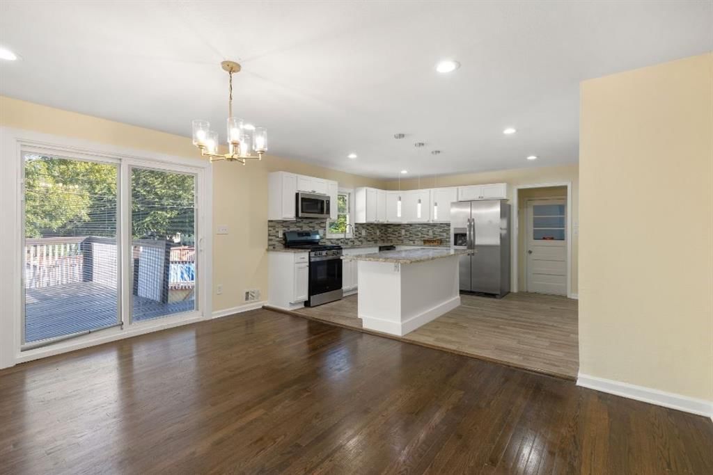 5805 Laurel Avenue — photo 8