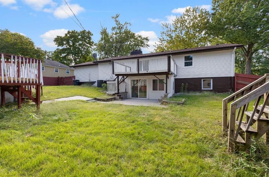 5805 Laurel Avenue — photo 23