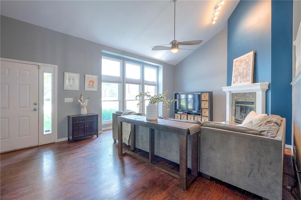 21242 W 56th Street — photo 2