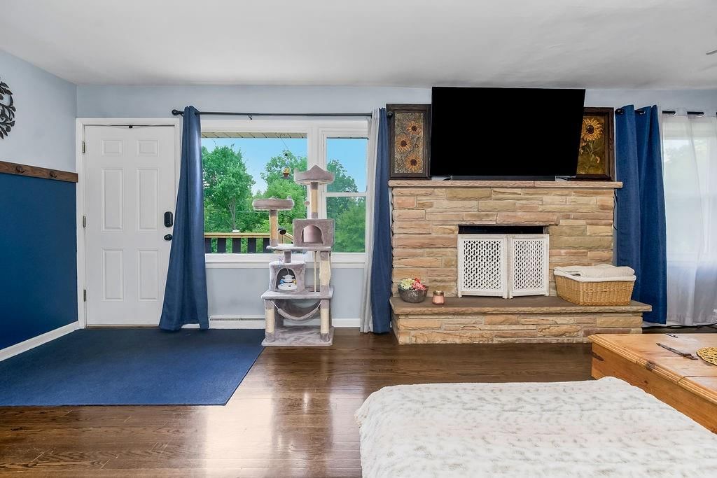 Photo 4 of 30 - 3006 S 39th Street