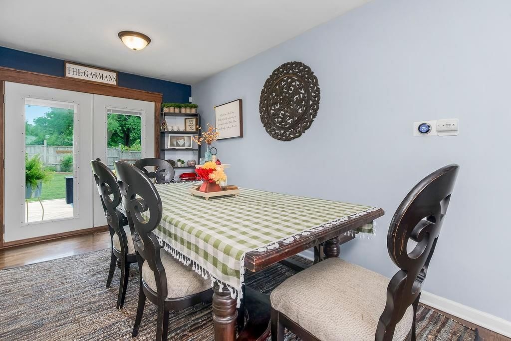 Photo 6 of 30 - 3006 S 39th Street