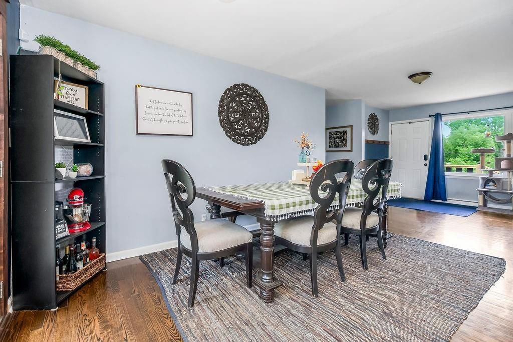 Photo 7 of 30 - 3006 S 39th Street