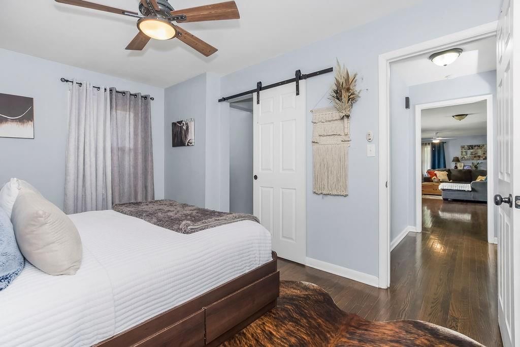 Photo 14 of 30 - 3006 S 39th Street