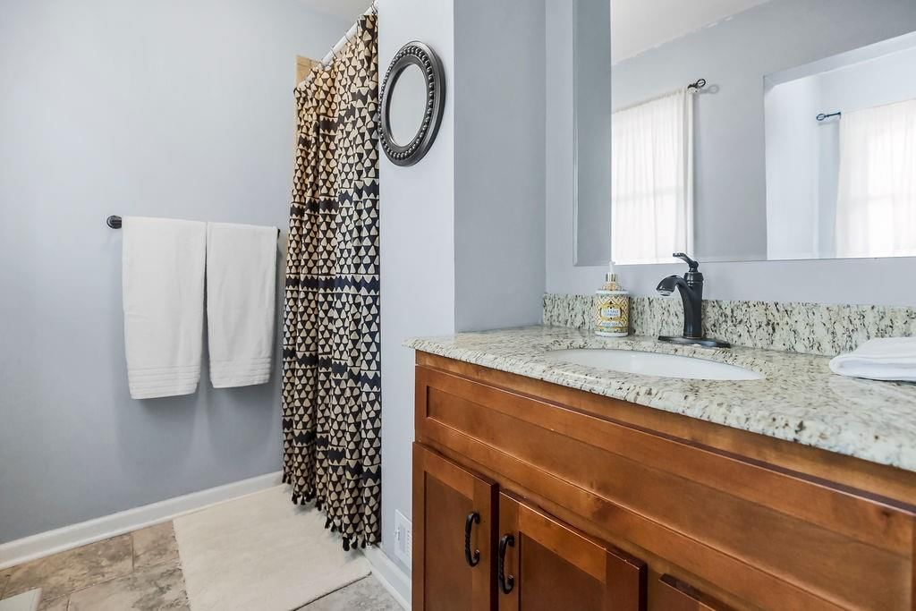 Photo 15 of 30 - 3006 S 39th Street