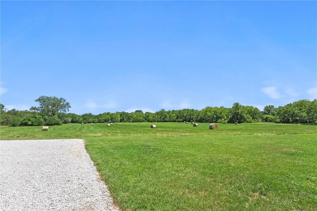 27779 Cold Water Road — photo 30