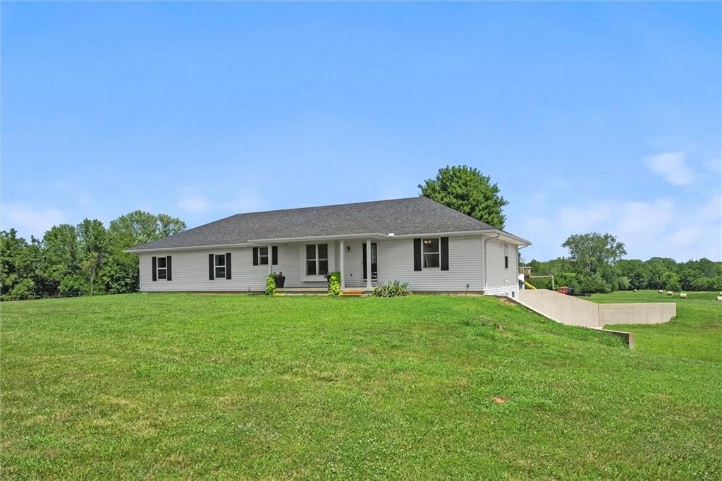 27779 Cold Water Road — photo 33