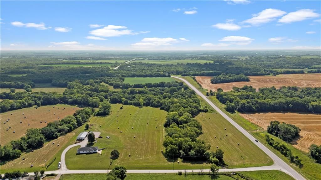 27779 Cold Water Road — photo 40