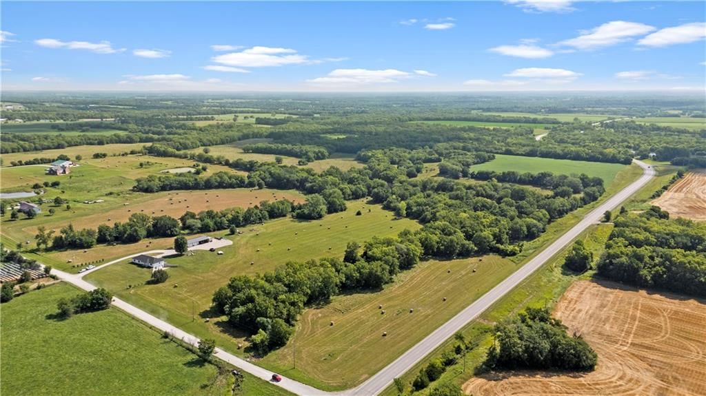 27779 Cold Water Road — photo 45