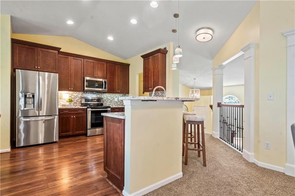 Photo 13 of 54 - 15868 W 157th Terrace