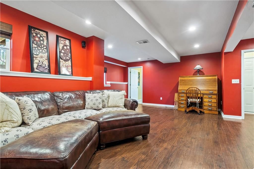 Photo 42 of 54 - 15868 W 157th Terrace
