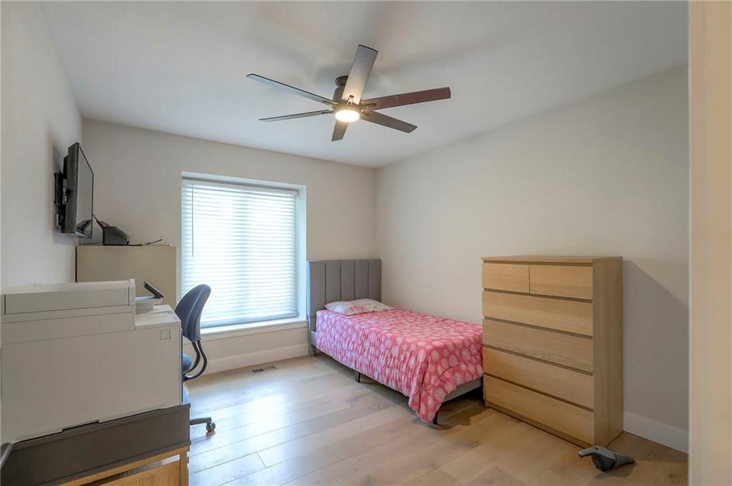 Photo 30 of 55 - 2105 SW Brookshire Drive